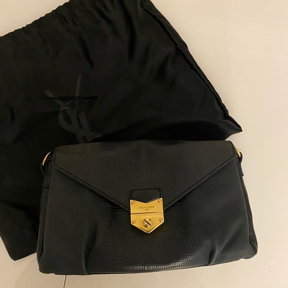 Yves Saint Laurent medium crossbody - Picture 2 of 8
